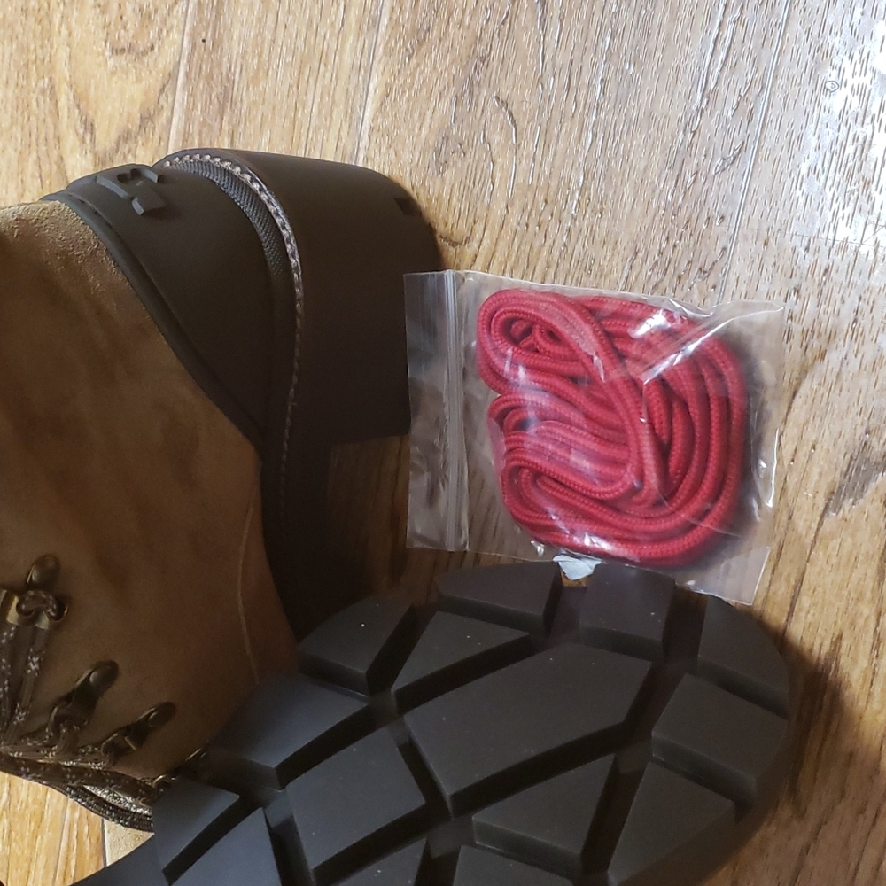Tory Burch Lug sole ankle boots Size 10 1/2 - Picture 8 of 16